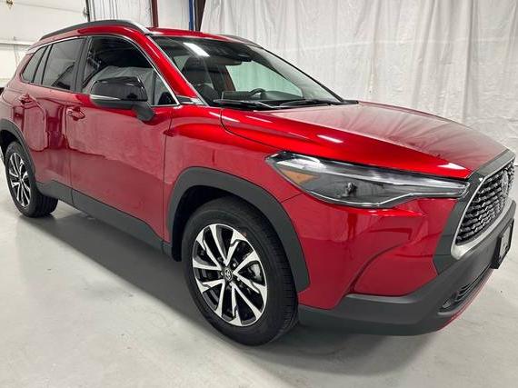 TOYOTA COROLLA CROSS 2025 7MUDAABG8SV133691 image